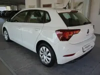 Gebraucht VW Polo Life 80 PS (58 kW) 2023 Pure white Kleinwagen