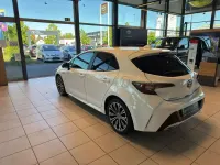 Gebraucht Toyota Corolla Club 184 PS (135 kW) 2019 Schneeweiss Limousine