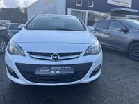 Gebraucht Opel Astra Edition 120 PS (88 kW) 2014 Other Limousine