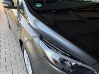 Gebraucht Ford S-MAX Titanium 190 PS (139 kW) 2017 Grau Van / Kleinbus