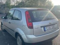 Gebraucht Ford Fiesta 69 PS (50 kW) 2004 Silber Kleinwagen