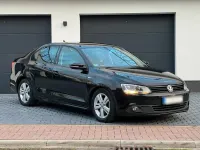 Gebraucht VW Jetta 105 PS (77 kW) 2013 Schwarz Limousine