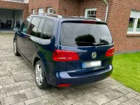 Gebraucht VW Touran Cup 140 PS (102 kW) 2015 Blau Van / Kleinbus