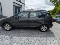 Gebraucht Kia Carens 144 PS (105 kW) 2007 Grau Van / Kleinbus