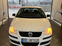Gebraucht VW Polo 54 PS (39 kW) 2005 Weiß Kleinwagen