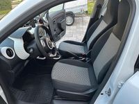 Gebraucht Renault Twingo 71 PS (52 kW) 2018 Weiß Kleinwagen