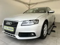 Używany Audi A4 Attraction 120 KM (88 kW) 2010 Srebrny Sedan/Limuzyna