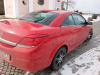 Gebraucht Opel Astra 140 PS (102 kW) 2007 Rot Cabrio
