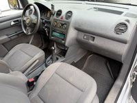 Gebraucht VW Caddy Trendline 102 PS (75 kW) 2012 Silber Van / Kleinbus