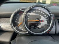 Gebraucht Mini One Cabriolet 102 PS (75 kW) 2017 Weiß Cabrio