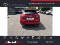 Gebraucht Toyota Corolla Team 184 PS (135 kW) 2021 Rot Kombi