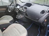 Gebraucht Renault Kangoo Happy Family 106 PS (77 kW) 2012 Van / Kleinbus