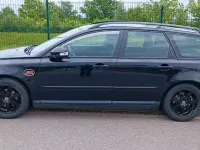 Usado Volvo V50 114 CV (83 kW) 2010 Negro Familiar