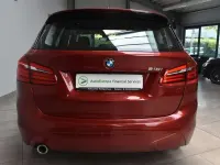 Używany BMW 218 Advantage 140 KM (102 kW) 2019 Czerwony Minivan