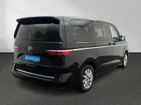 Gebraucht VW Multivan Style 150 PS (110 kW) 2023 Schwarz Van / Kleinbus