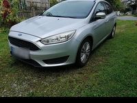 Gebraucht Ford Focus 120 PS (88 kW) 2016 Grau Limousine