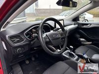 Gebraucht Ford Focus Trend 125 PS (91 kW) 2020 Rot Kombi