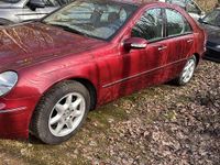 Gebraucht Mercedes C240 Elegance 170 PS (125 kW) 2002 Limousine