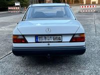 Gebraucht Mercedes 200 72 PS (52 kW) 1988 Limousine