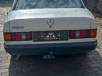 Gebraucht Mercedes 190 118 PS (86 kW) 1985 Weiß Limousine