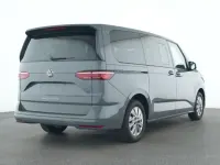 Gebraucht VW Multivan Basis 150 PS (110 kW) 2025 Grau Van / Kleinbus