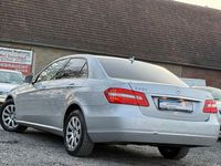 Gebraucht Mercedes E220 170 PS (125 kW) 2009 Silber Limousine