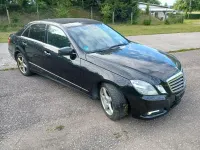 Gebraucht Mercedes E350 231 PS (169 kW) 2009 Schwarz Limousine