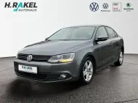 Gebraucht VW Jetta Comfortline 160 PS (117 kW) 2011 Grau Limousine