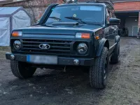 Usata Lada niva 83 CV (61 kW) 2023 Verde SUV