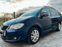 Gebraucht VW Touran 140 PS (102 kW) 2009 Blau Van / Kleinbus