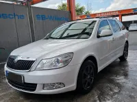 Usado Skoda Octavia 105 CV (77 kW) 2013 Blanco Familiar