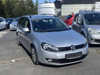 Gebraucht VW Golf VII Trendline 105 PS (77 kW) 2013 Reflexsilber Kombi