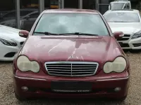 Gebraucht Mercedes C180 Elegance 129 PS (94 kW) 2002 Rot Limousine