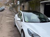 Gebraucht Tesla Model 3 Standard Range 239 kW (325 PS) 2022 Weiß Limousine