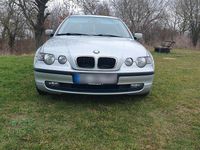 Gebraucht BMW 318 143 PS (105 kW) 2002 Silber Coupé