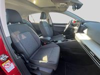 Gebraucht VW Golf VIII S 116 PS (85 kW) 2025 Kings red metallic (metallic) Limousine