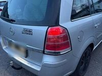 Gebraucht Opel Zafira 140 PS (102 kW) 2006 Silber Van / Kleinbus