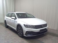 Gebraucht VW Passat 218 PS (160 kW) 2021 Pure white Kombi