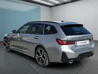 Gebraucht BMW 330 245 PS (180 kW) 2025 Grau Kombi
