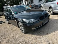 Gebraucht BMW 525 197 PS (144 kW) 2008 Schwarz Kombi