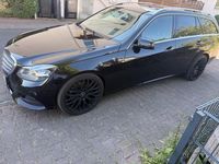 Gebraucht Mercedes E300 231 PS (169 kW) 2013 Schwarz Kombi