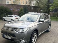 Second-hand Mitsubishi Outlander P-HEV 204 CP (150 kW) 2013 Gri SUV