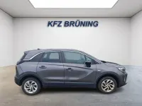 Gebraucht Opel Crossland Elegance 110 PS (80 kW) 2024 Vulkan grau metallic (metallic) SUV