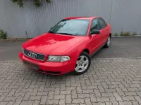 Gebraucht Audi A4 Basis 92 PS (67 kW) 1996 Rot Limousine