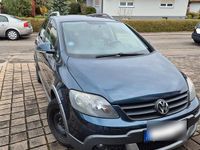 Second-hand VW Golf 105 CP (77 kW) 2007 Albastru SUV