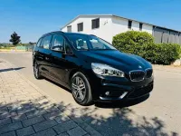 Gebraucht BMW 220 Gran Tourer Sport Line 190 PS (139 kW) 2017 Schwarz Van / Kleinbus
