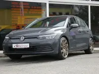 Używany VW Golf VIII Pro 170 KM (125 kW) 2020 Szary Sedan/Limuzyna
