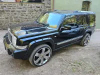 Second-hand Jeep Commander 218 CP (160 kW) 2008 Negru SUV