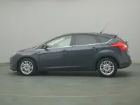 Gebraucht Ford Focus Titanium 182 PS (133 kW) 2013 Midnight sky Limousine