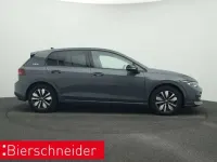 Gebraucht VW Golf VIII Goal 150 PS (110 kW) 2025 Grau Limousine